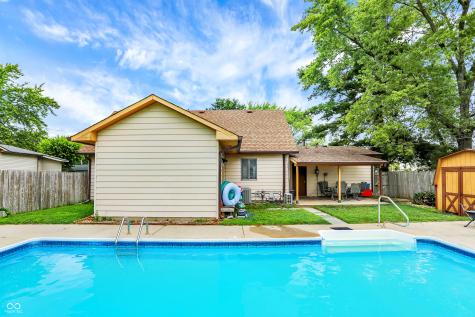 482 Spring Drive Greenwood IN 46143