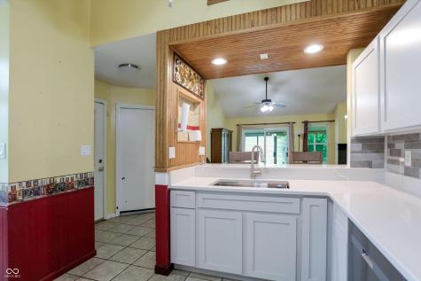 3308 Aqueous Lane Indianapolis IN 46214