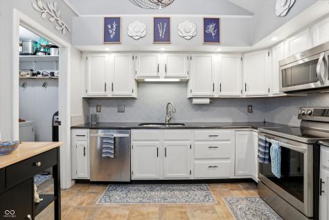 656 Cielo Vista Drive Greenwood IN 46143