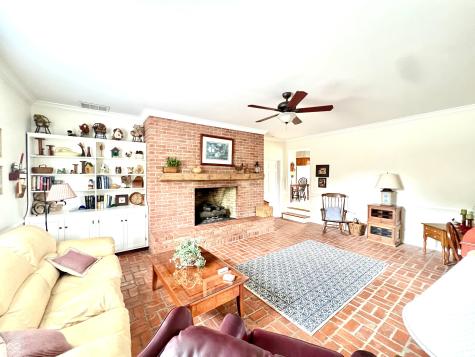 1025 Maple Drive Greenfield IN 46140