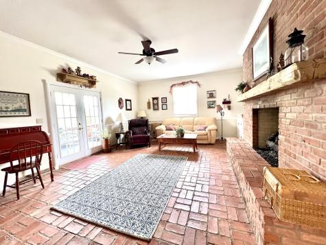 1025 Maple Drive Greenfield IN 46140