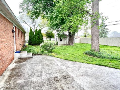 1025 Maple Drive Greenfield IN 46140