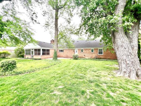 1025 Maple Drive Greenfield IN 46140