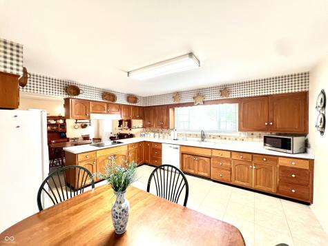 1025 Maple Drive Greenfield IN 46140