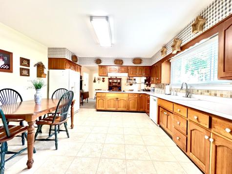 1025 Maple Drive Greenfield IN 46140