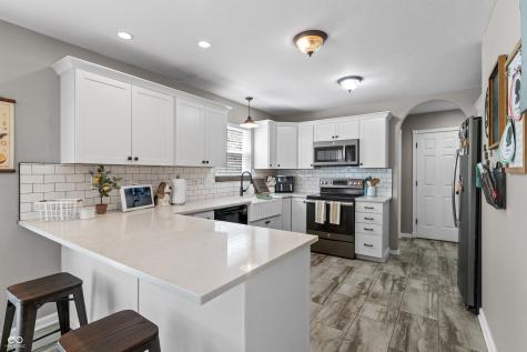 227 Shepherd Court Greenfield IN 46140