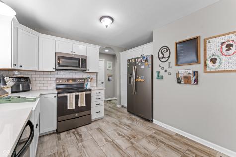227 Shepherd Court Greenfield IN 46140