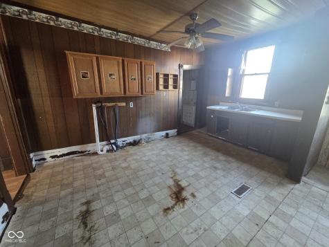 204 E Mulberry Street Westport IN 47283