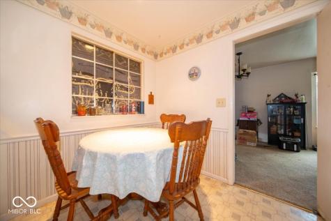 21 S Dawn Drive Franklin IN 46131