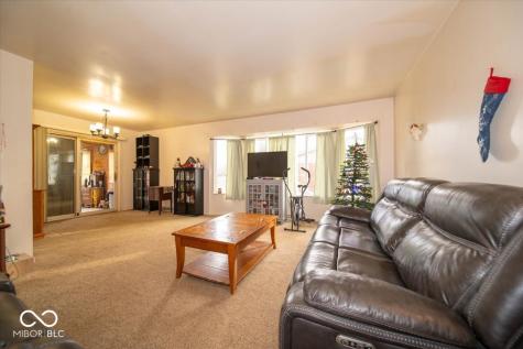 21 S Dawn Drive Franklin IN 46131