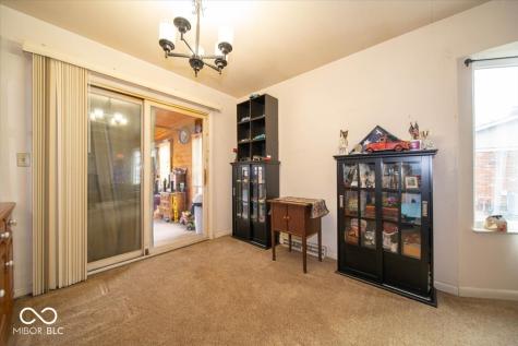 21 S Dawn Drive Franklin IN 46131