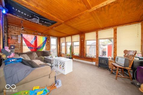 21 S Dawn Drive Franklin IN 46131