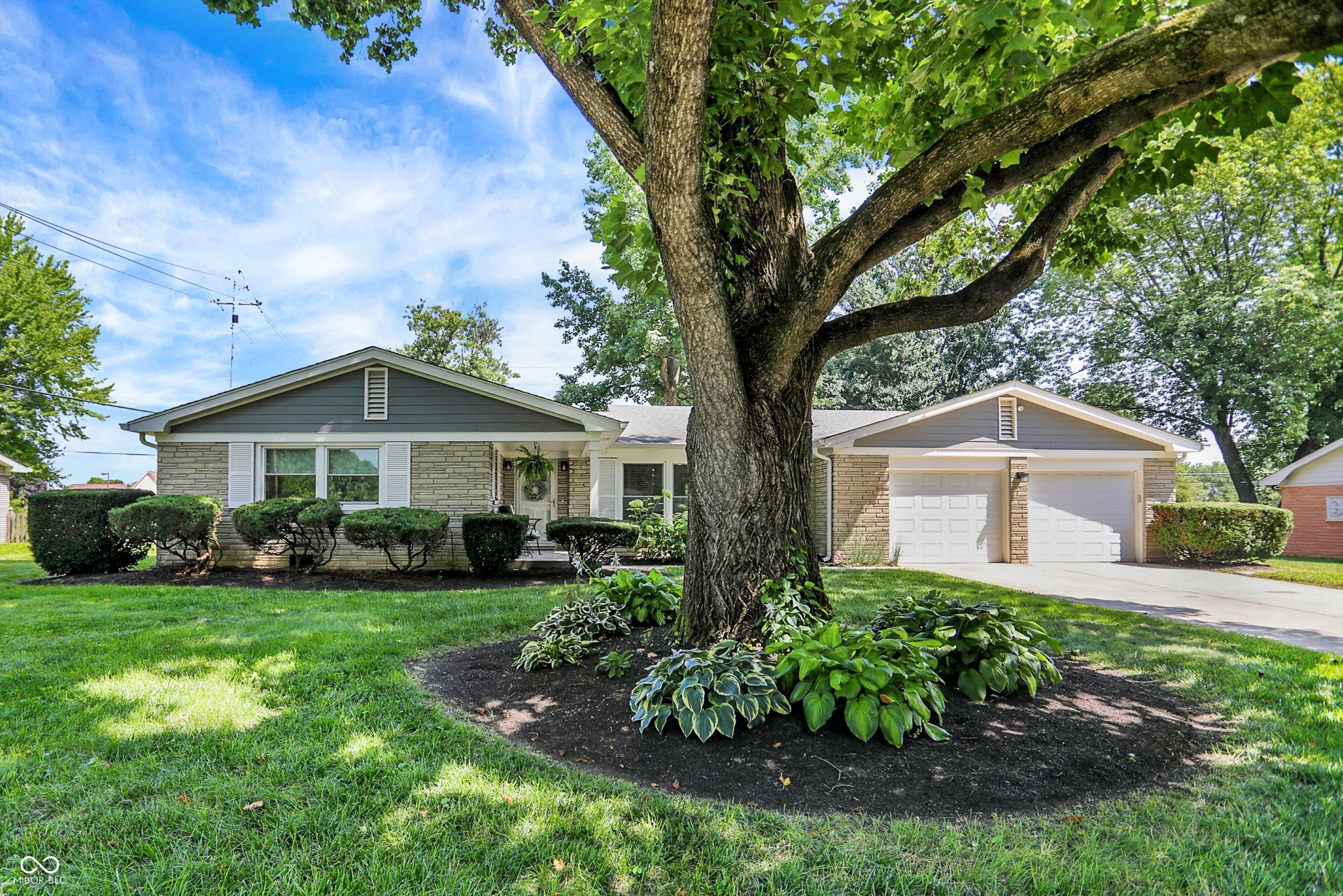 3320 W 62nd Place Indianapolis IN 46228
