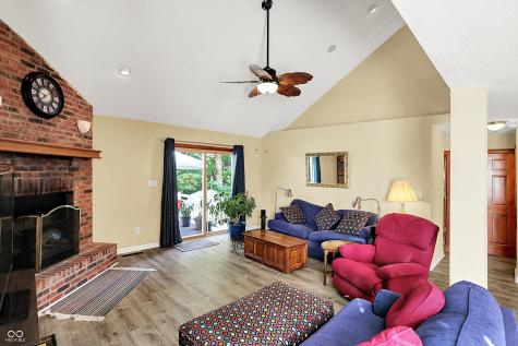5647 Forest Rise Court Indianapolis IN 46203