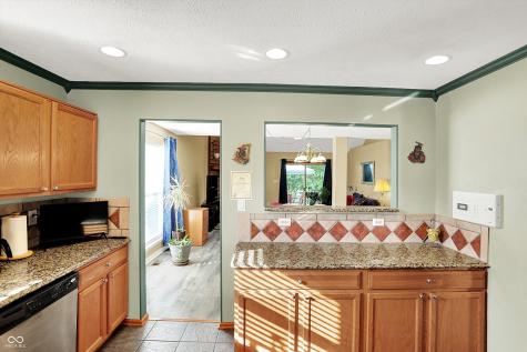 5647 Forest Rise Court Indianapolis IN 46203