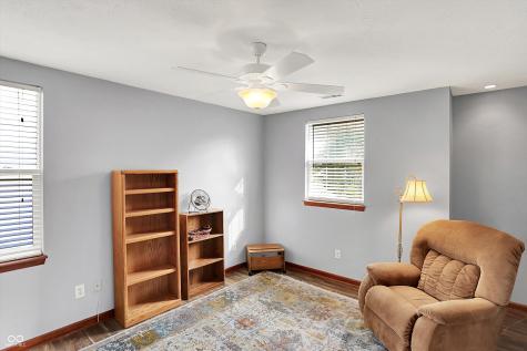 5647 Forest Rise Court Indianapolis IN 46203