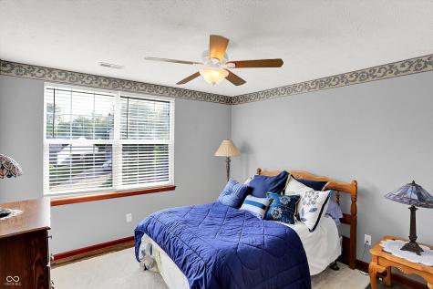 5647 Forest Rise Court Indianapolis IN 46203