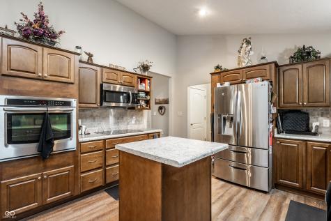 6213 E Us Highway 40 Greenfield IN 46140