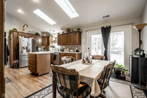 6213 E Us Highway 40 Greenfield IN 46140