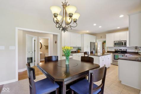5762 Meadowlark Place Carmel IN 46033