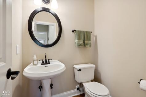 5762 Meadowlark Place Carmel IN 46033