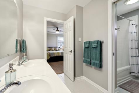 5762 Meadowlark Place Carmel IN 46033