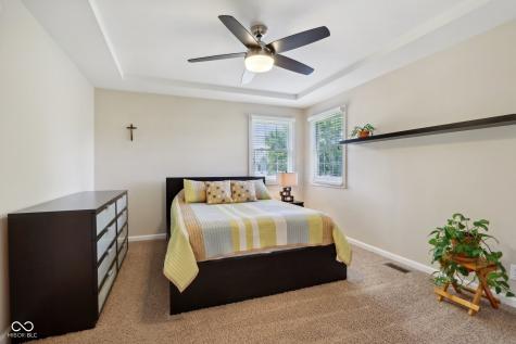 5762 Meadowlark Place Carmel IN 46033