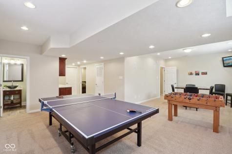 5762 Meadowlark Place Carmel IN 46033