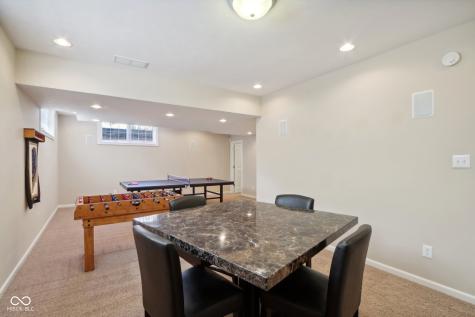 5762 Meadowlark Place Carmel IN 46033
