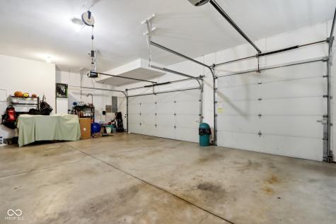 5762 Meadowlark Place Carmel IN 46033