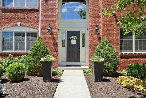 5762 Meadowlark Place Carmel IN 46033