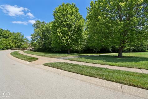 5762 Meadowlark Place Carmel IN 46033