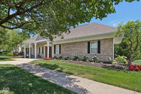 5762 Meadowlark Place Carmel IN 46033