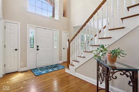 5762 Meadowlark Place Carmel IN 46033