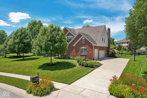 5762 Meadowlark Place Carmel IN 46033