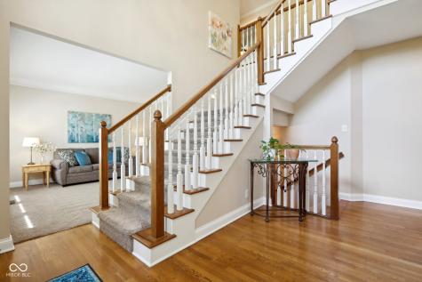 5762 Meadowlark Place Carmel IN 46033