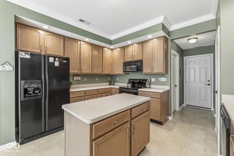 5527 Bruce Boulevard Noblesville IN 46062