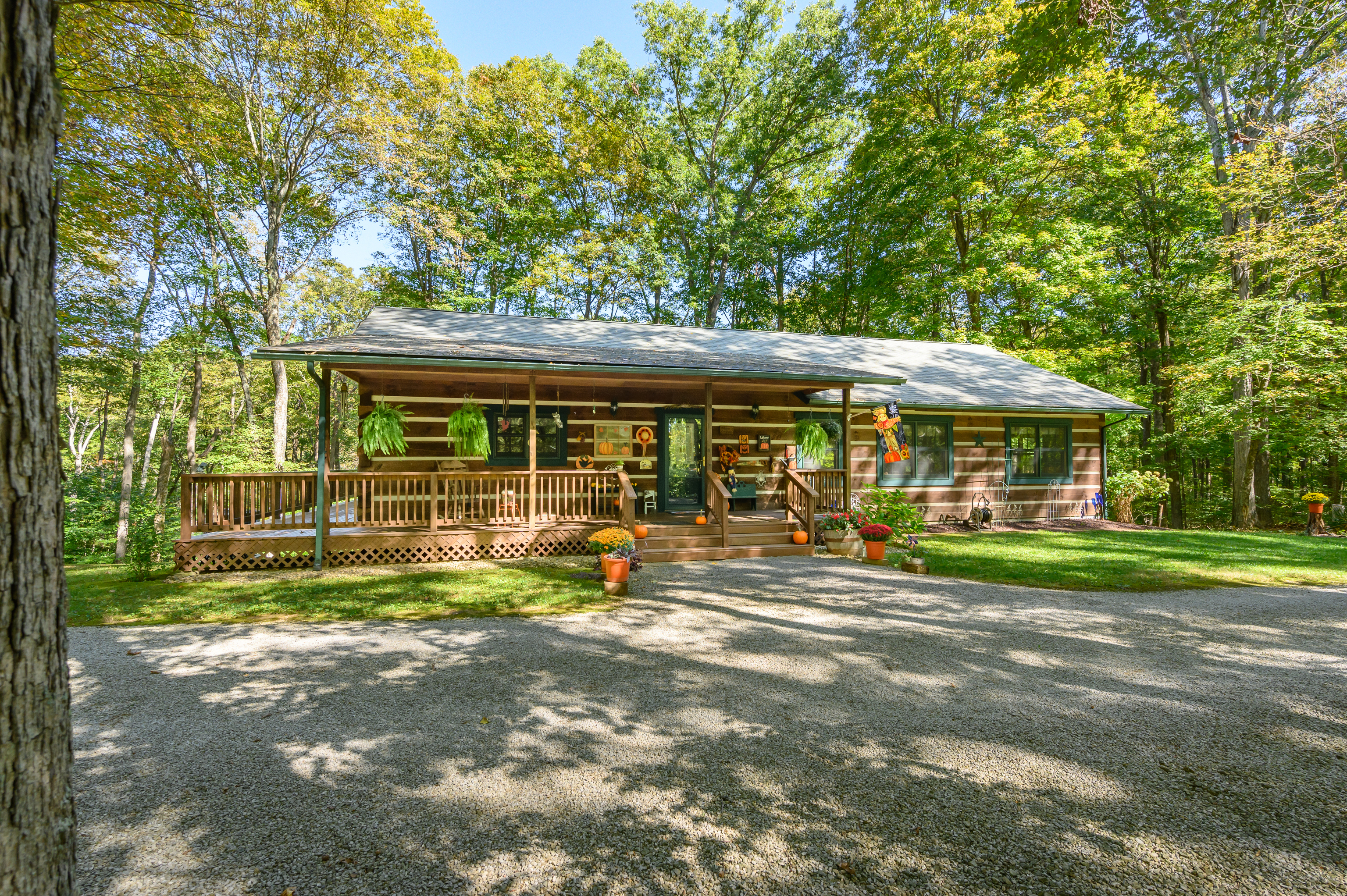 4724 State Road 135 S Nashville IN 47448