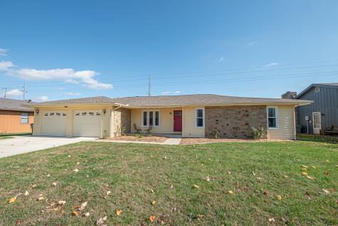 3623 Greenbriar Drive Columbus IN 47203