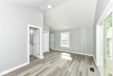 5730 Julian Avenue Indianapolis IN 46219