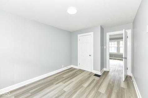 5730 Julian Avenue Indianapolis IN 46219