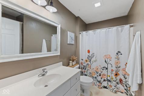 1783 Trillium Court Avon IN 46123