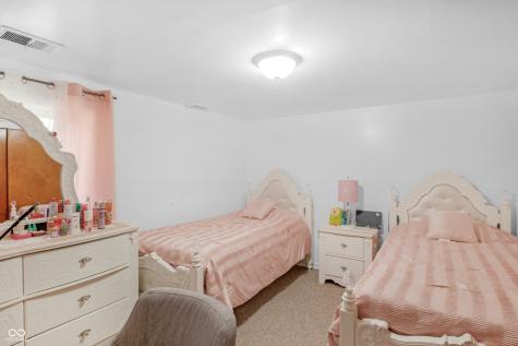 157 E Hill Valley Drive Indianapolis IN 46227
