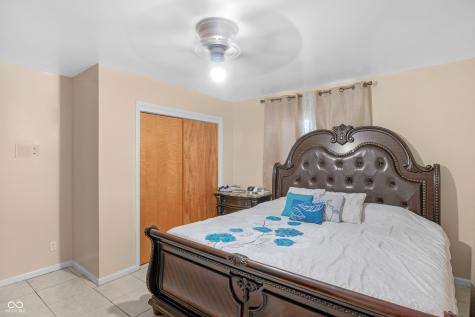 157 E Hill Valley Drive Indianapolis IN 46227