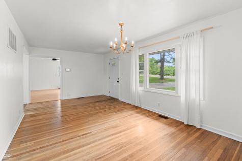 6503 Cambridge Lane Indianapolis IN 46220