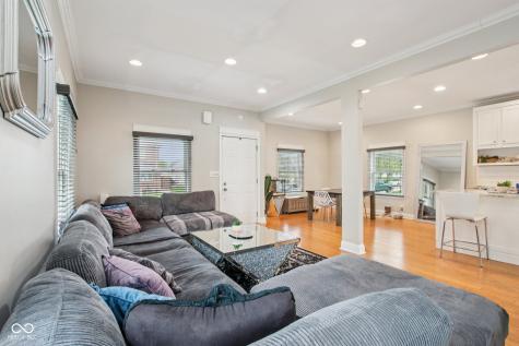 142 S 4th Avenue Beech Grove IN 46107