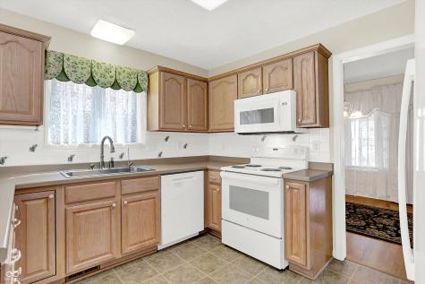 6449 Peak Place Indianapolis IN 46214
