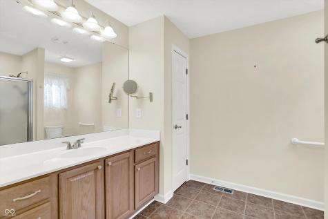6449 Peak Place Indianapolis IN 46214