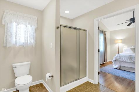 6449 Peak Place Indianapolis IN 46214