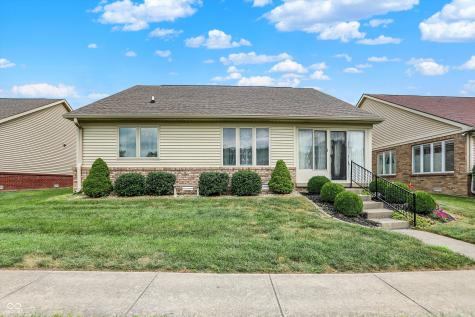 6449 Peak Place Indianapolis IN 46214